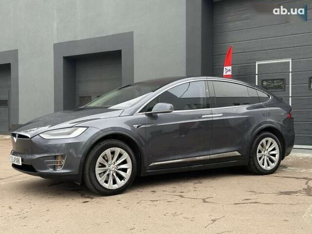Тесла Модель Х, объемом двигателя 0 л и пробегом 122 тыс. км за 26999 $, фото 2 на Automoto.ua