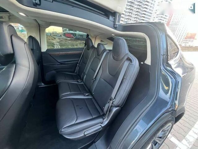Тесла Модель Х, объемом двигателя 0 л и пробегом 170 тыс. км за 23500 $, фото 6 на Automoto.ua