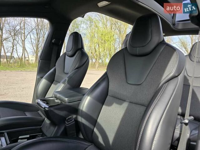 Тесла Модель Х, объемом двигателя 0 л и пробегом 217 тыс. км за 19999 $, фото 17 на Automoto.ua