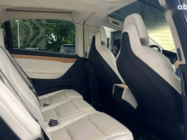 Тесла Модель Х, объемом двигателя 0 л и пробегом 135 тыс. км за 28900 $, фото 28 на Automoto.ua