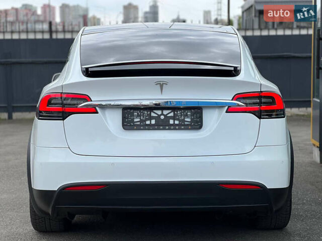 Тесла Модель Х, объемом двигателя 0 л и пробегом 106 тыс. км за 28700 $, фото 3 на Automoto.ua