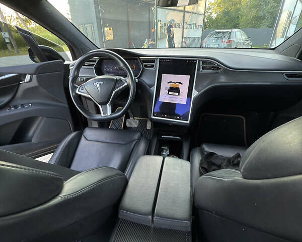 Тесла Модель Х, объемом двигателя 0 л и пробегом 127 тыс. км за 29999 $, фото 19 на Automoto.ua