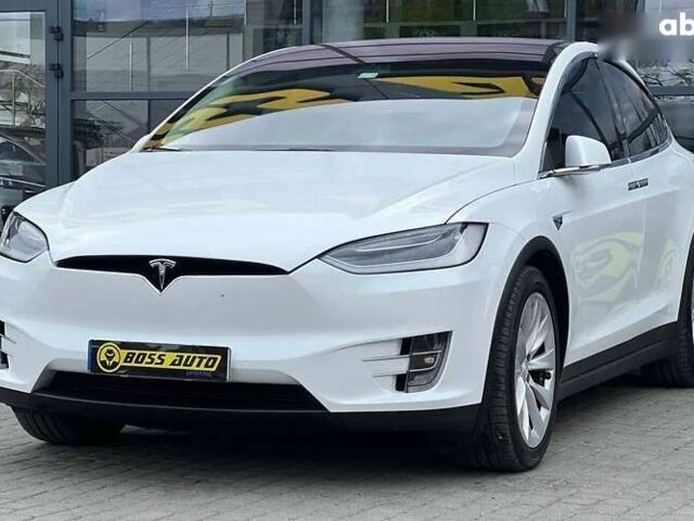Тесла Модель Х, объемом двигателя 0 л и пробегом 135 тыс. км за 28900 $, фото 2 на Automoto.ua