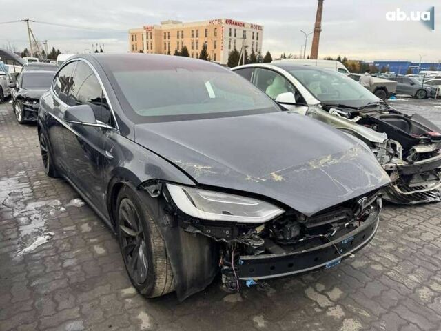 Тесла Модель Х, объемом двигателя 0 л и пробегом 123 тыс. км за 20000 $, фото 1 на Automoto.ua