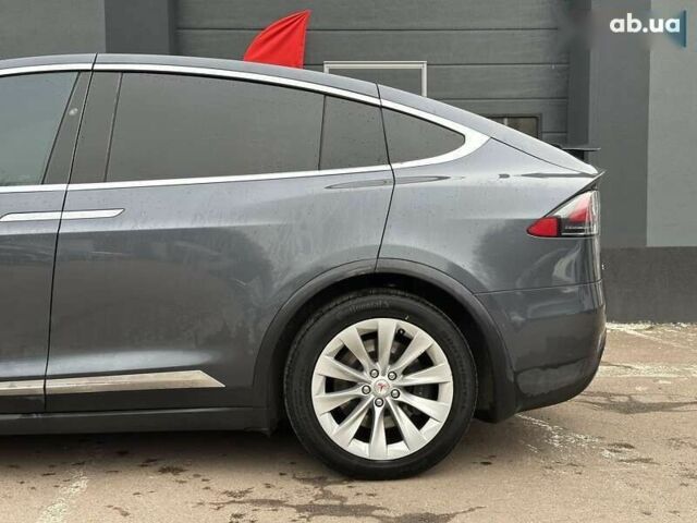 Тесла Модель Х, объемом двигателя 0 л и пробегом 122 тыс. км за 26999 $, фото 5 на Automoto.ua