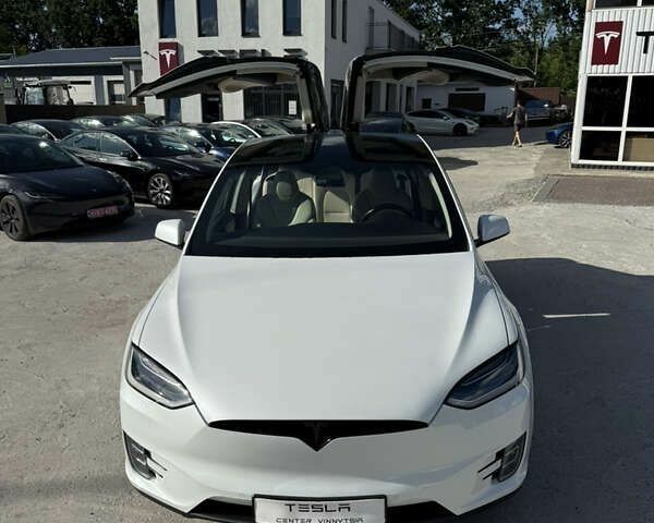 Тесла Модель Х, объемом двигателя 0 л и пробегом 107 тыс. км за 29200 $, фото 11 на Automoto.ua