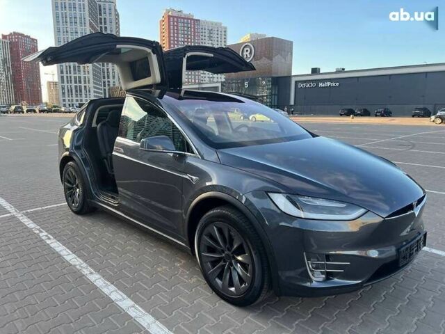 Тесла Модель Х, объемом двигателя 0 л и пробегом 170 тыс. км за 25500 $, фото 2 на Automoto.ua