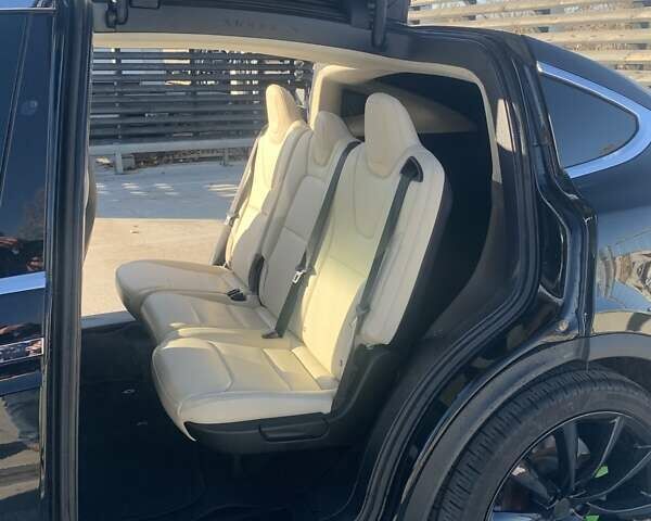 Тесла Модель Х 2018 в Киеве на Automoto.ua Тесла Модель Х, объемом двигателя 0 л и пробегом 25 тыс. км за 42000 $, фото 10 на Automoto.ua