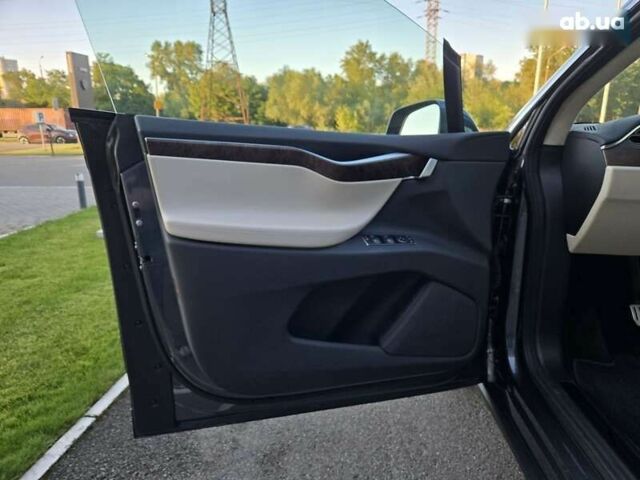 Тесла Модель Х, объемом двигателя 0 л и пробегом 56 тыс. км за 26888 $, фото 26 на Automoto.ua