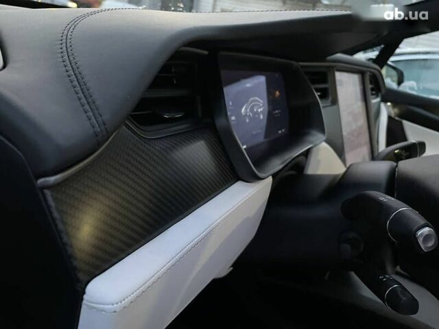 Тесла Модель Х, объемом двигателя 0 л и пробегом 111 тыс. км за 24999 $, фото 14 на Automoto.ua