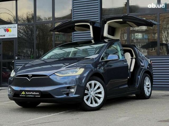 Тесла Модель Х, объемом двигателя 0 л и пробегом 54 тыс. км за 21999 $, фото 12 на Automoto.ua