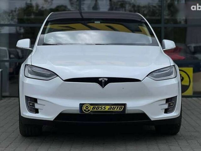 Тесла Модель Х, объемом двигателя 0 л и пробегом 135 тыс. км за 28900 $, фото 1 на Automoto.ua