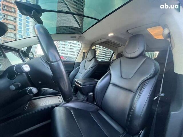Тесла Модель Х, объемом двигателя 0 л и пробегом 170 тыс. км за 25500 $, фото 9 на Automoto.ua