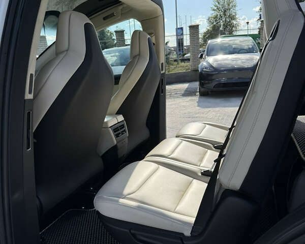 Тесла Модель Х, объемом двигателя 0 л и пробегом 107 тыс. км за 29200 $, фото 23 на Automoto.ua