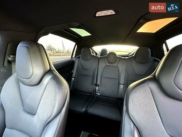 Тесла Модель Х, объемом двигателя 0 л и пробегом 217 тыс. км за 19999 $, фото 26 на Automoto.ua