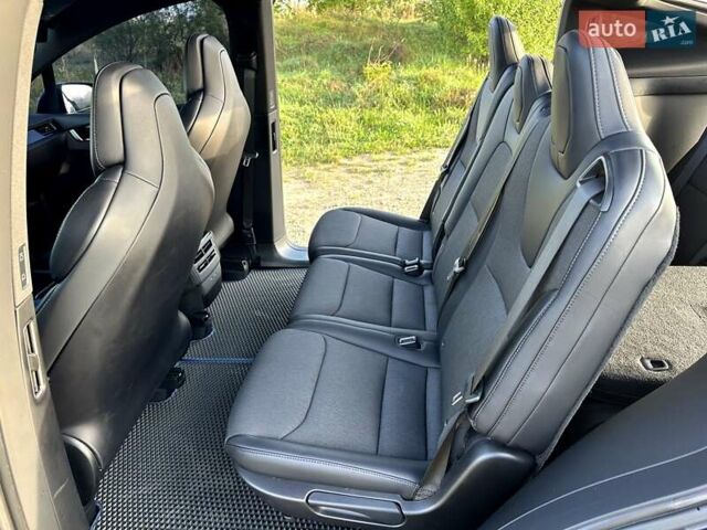 Тесла Модель Х, объемом двигателя 0 л и пробегом 217 тыс. км за 19999 $, фото 20 на Automoto.ua