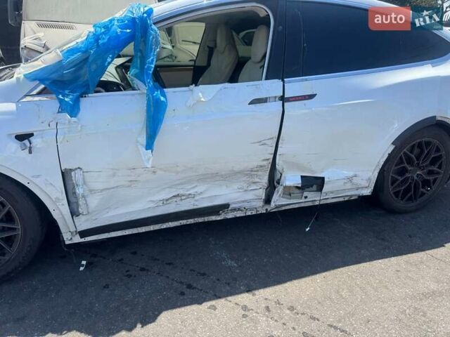 Тесла Модель Х, объемом двигателя 0 л и пробегом 148 тыс. км за 22600 $, фото 6 на Automoto.ua