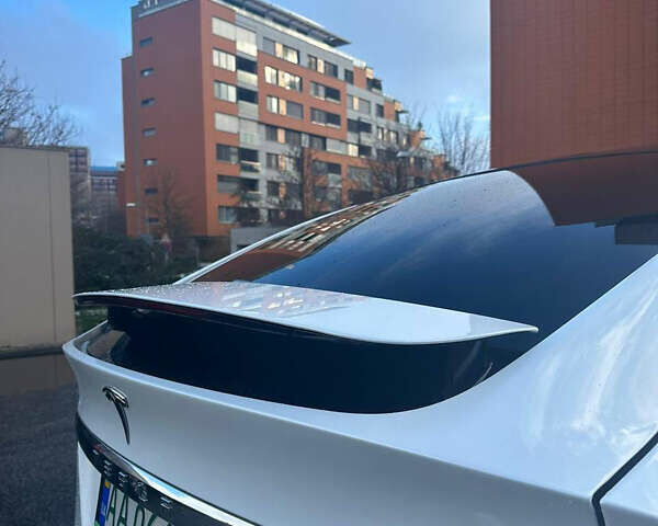 Тесла Модель Х, объемом двигателя 0 л и пробегом 49 тыс. км за 65000 $, фото 17 на Automoto.ua