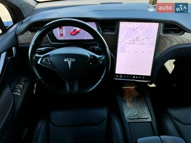Тесла Модель Х, объемом двигателя 0 л и пробегом 135 тыс. км за 27900 $, фото 41 на Automoto.ua