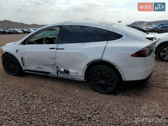 Тесла Модель Х, объемом двигателя 0 л и пробегом 148 тыс. км за 22600 $, фото 1 на Automoto.ua
