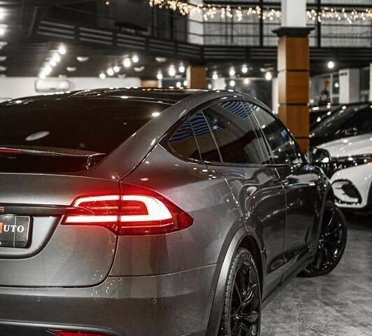 Тесла Модель Х, объемом двигателя 0 л и пробегом 45 тыс. км за 31500 $, фото 4 на Automoto.ua