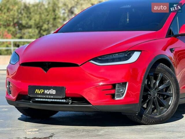 Тесла Модель Х, объемом двигателя 0 л и пробегом 135 тыс. км за 27900 $, фото 24 на Automoto.ua