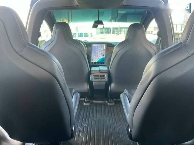 Тесла Модель Х, объемом двигателя 0 л и пробегом 78 тыс. км за 32900 $, фото 29 на Automoto.ua