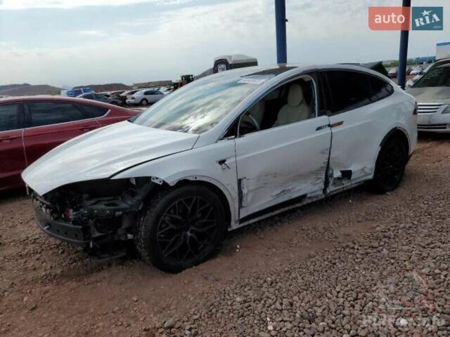 Тесла Модель Х, объемом двигателя 0 л и пробегом 148 тыс. км за 22600 $, фото 2 на Automoto.ua