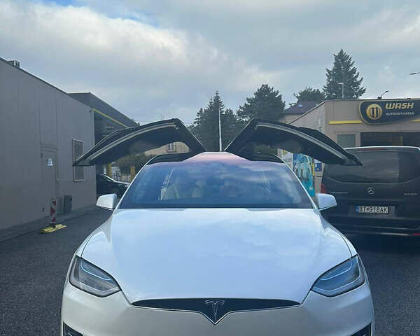 Тесла Модель Х, объемом двигателя 0 л и пробегом 49 тыс. км за 65000 $, фото 20 на Automoto.ua