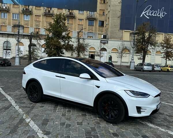 Тесла Модель Х, объемом двигателя 0 л и пробегом 83 тыс. км за 40000 $, фото 5 на Automoto.ua