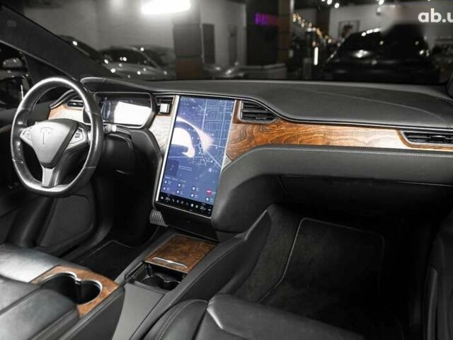 Тесла Модель Х, объемом двигателя 0 л и пробегом 45 тыс. км за 31500 $, фото 25 на Automoto.ua