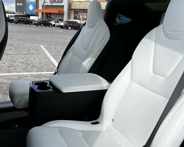 Тесла Модель Х, объемом двигателя 0 л и пробегом 83 тыс. км за 40000 $, фото 15 на Automoto.ua