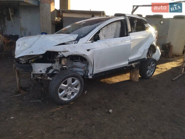 Тесла Модель Х, объемом двигателя 0 л и пробегом 40 тыс. км за 3400 $, фото 5 на Automoto.ua