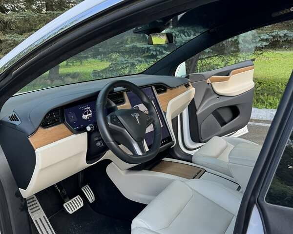Тесла Модель Х, объемом двигателя 0 л и пробегом 61 тыс. км за 36998 $, фото 37 на Automoto.ua