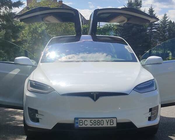 Тесла Модель Х, объемом двигателя 0 л и пробегом 61 тыс. км за 36998 $, фото 8 на Automoto.ua