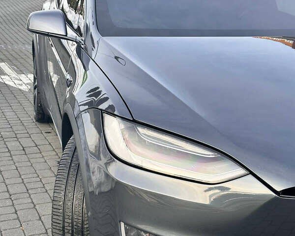 Тесла Модель Х, объемом двигателя 0 л и пробегом 70 тыс. км за 27500 $, фото 2 на Automoto.ua