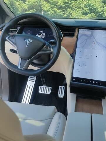 Тесла Модель Х, объемом двигателя 0 л и пробегом 61 тыс. км за 36998 $, фото 20 на Automoto.ua