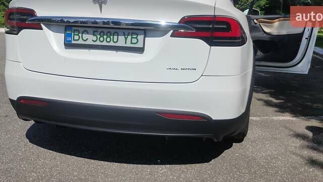 Тесла Модель Х, объемом двигателя 0 л и пробегом 61 тыс. км за 36998 $, фото 22 на Automoto.ua