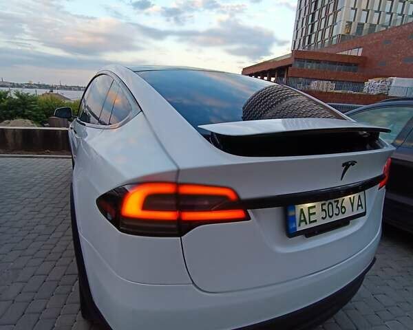 Тесла Модель Х, об'ємом двигуна 0 л та пробігом 30 тис. км за 55800 $, фото 12 на Automoto.ua