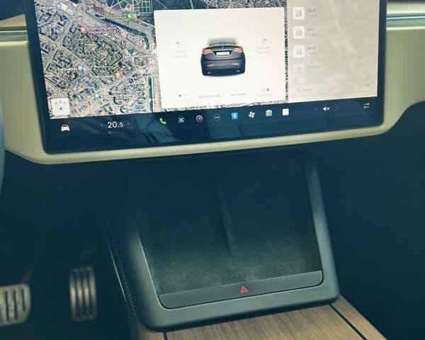 Тесла Модель Х, объемом двигателя 0 л и пробегом 25 тыс. км за 49999 $, фото 14 на Automoto.ua
