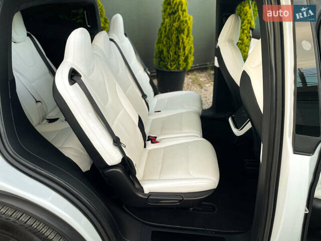 Тесла Модель Х, объемом двигателя 0 л и пробегом 27 тыс. км за 50000 $, фото 30 на Automoto.ua