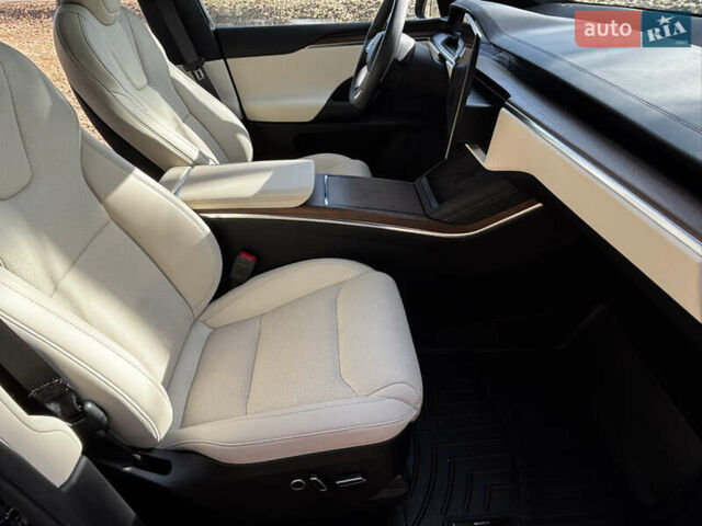 Тесла Модель Х, об'ємом двигуна 0 л та пробігом 21 тис. км за 49900 $, фото 24 на Automoto.ua