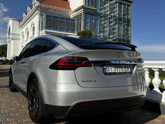 Серый Тесла Модель Х, объемом двигателя 0 л и пробегом 228 тыс. км за 18000 $, фото 3 на Automoto.ua