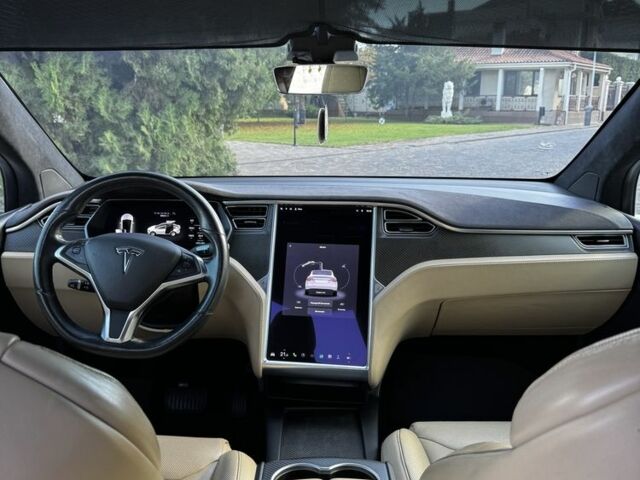 Серый Тесла Модель Х, объемом двигателя 0 л и пробегом 228 тыс. км за 18000 $, фото 12 на Automoto.ua