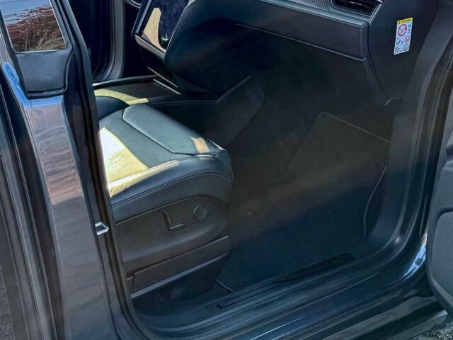 Сірий Тесла Модель Х, об'ємом двигуна 0 л та пробігом 120 тис. км за 35000 $, фото 8 на Automoto.ua