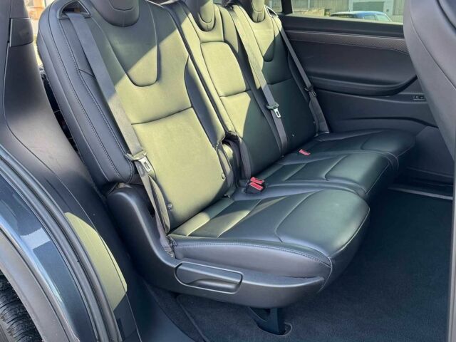 Сірий Тесла Модель Х, об'ємом двигуна 0 л та пробігом 120 тис. км за 35000 $, фото 9 на Automoto.ua