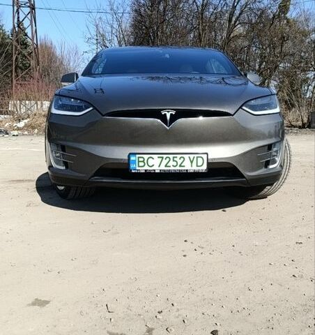 Сірий Тесла Модель Х, об'ємом двигуна 0 л та пробігом 219 тис. км за 17900 $, фото 4 на Automoto.ua
