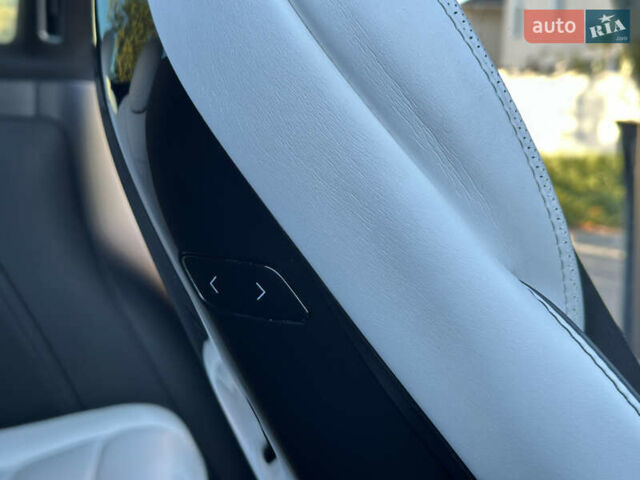 Серый Тесла Модель Х, объемом двигателя 0 л и пробегом 75 тыс. км за 25500 $, фото 41 на Automoto.ua