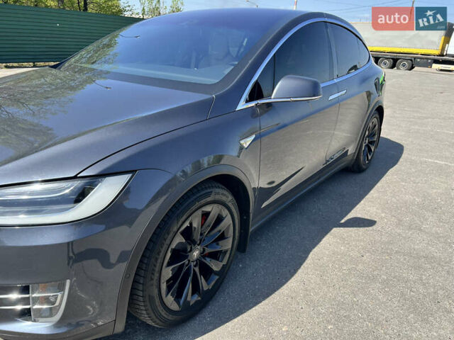 Сірий Тесла Модель Х, об'ємом двигуна 0 л та пробігом 99 тис. км за 31000 $, фото 1 на Automoto.ua