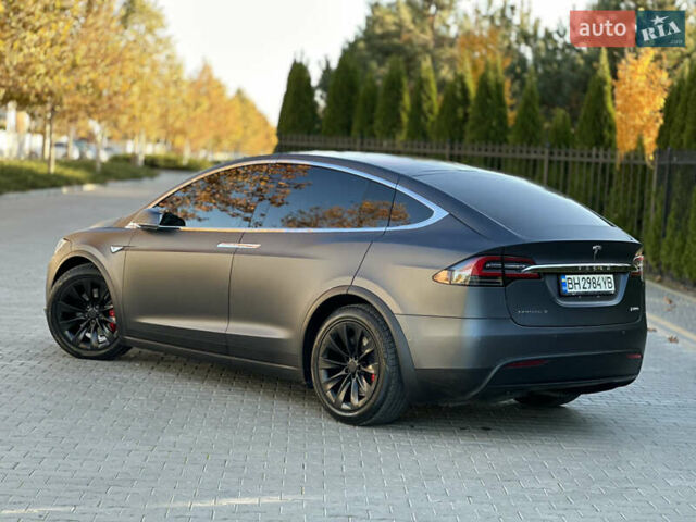 Серый Тесла Модель Х, объемом двигателя 0 л и пробегом 75 тыс. км за 25500 $, фото 1 на Automoto.ua